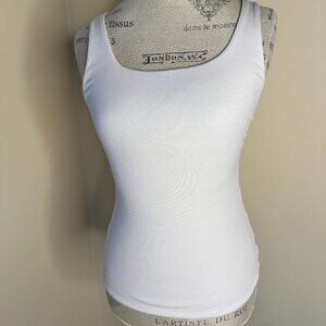 Busty Basics - Tank (12 D-F Aus bra size)
